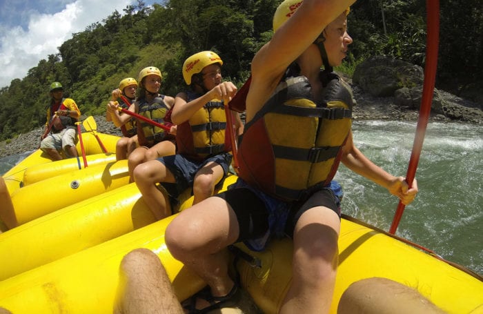 costa rica white water rafting with moondance